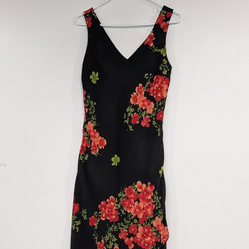 Reitmans Petites V-Neck Sleeveless Floral Maxi Dress Black Red Size 6
